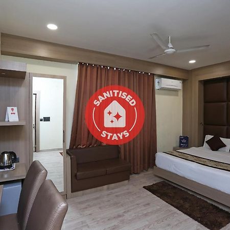 Capital O 5663 Gs Inn Chinhat Εξωτερικό φωτογραφία