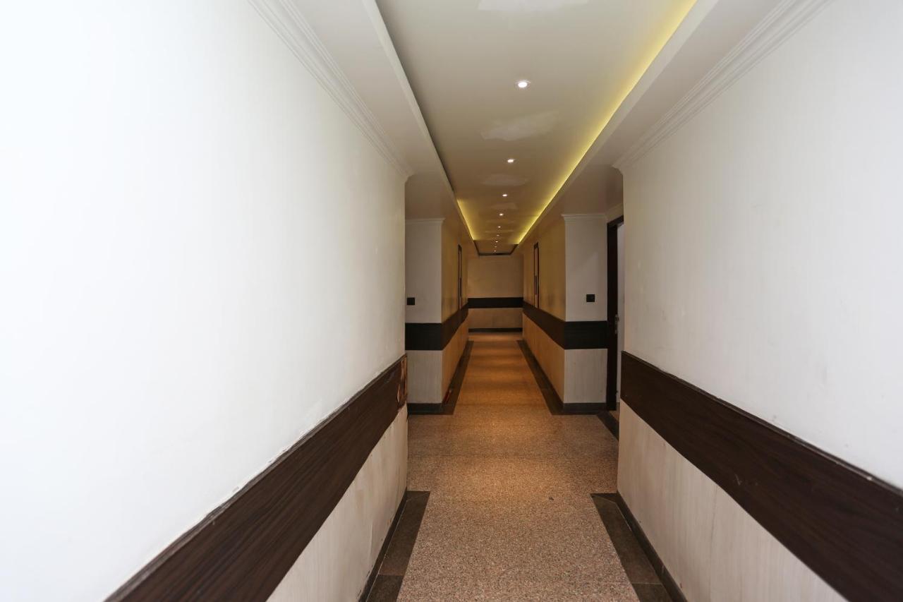 Capital O 5663 Gs Inn Chinhat Εξωτερικό φωτογραφία