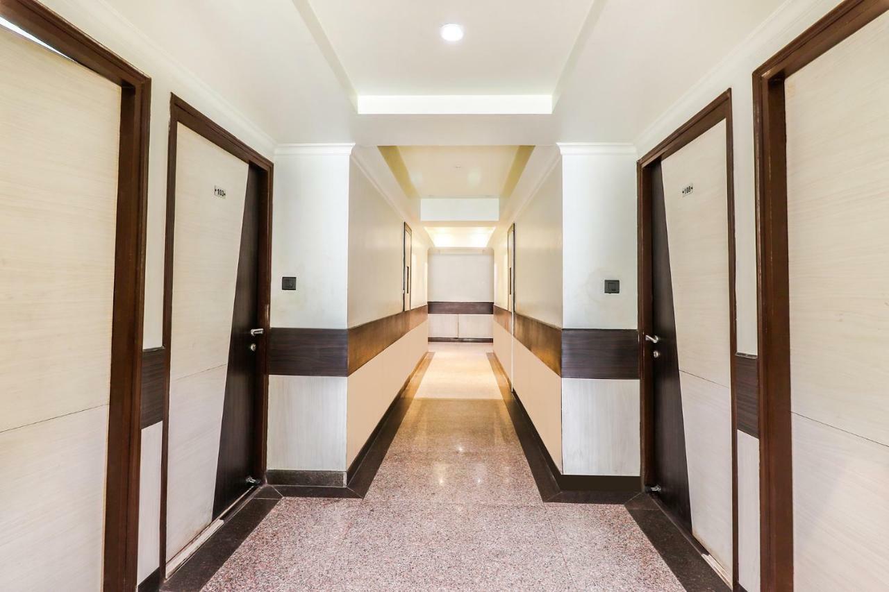 Capital O 5663 Gs Inn Chinhat Εξωτερικό φωτογραφία