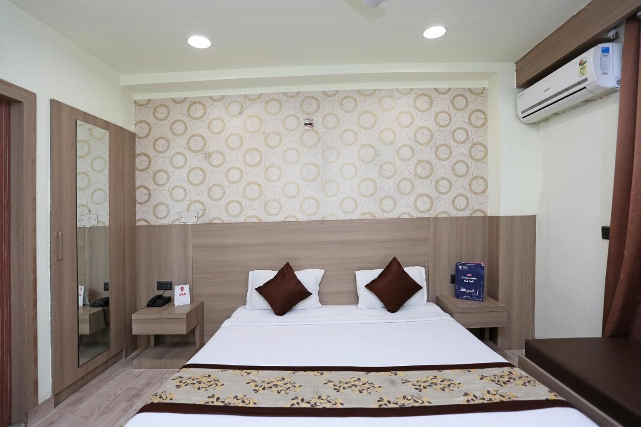 Capital O 5663 Gs Inn Chinhat Εξωτερικό φωτογραφία