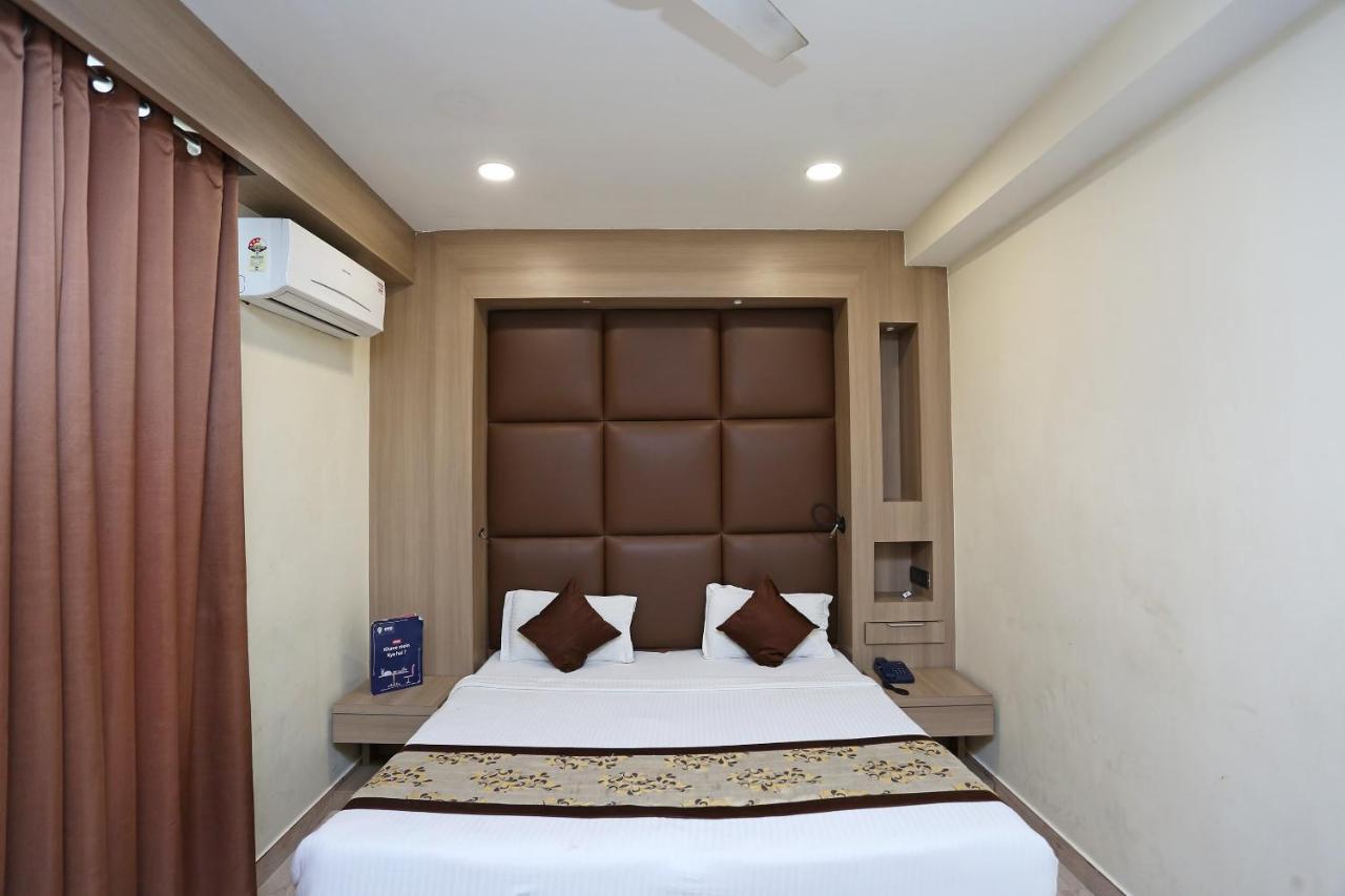Capital O 5663 Gs Inn Chinhat Εξωτερικό φωτογραφία