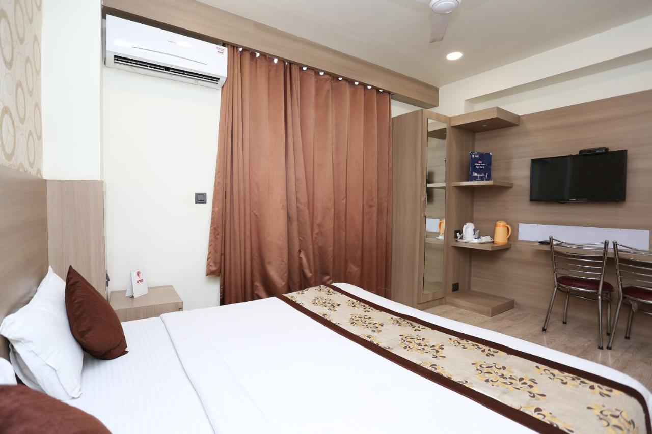Capital O 5663 Gs Inn Chinhat Εξωτερικό φωτογραφία